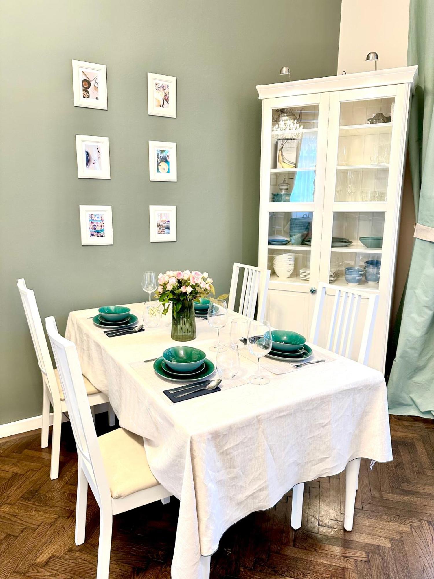 Apartman The Spot With Chair - Cozy Space Near Danube *