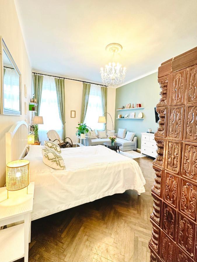 Apartamento The Spot With Chair - Cozy Space Near Danube *